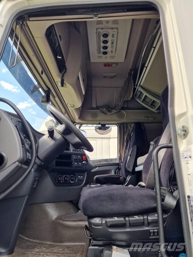 DAF XF 106.460 SSC Conventional Trucks / Tractor Trucks