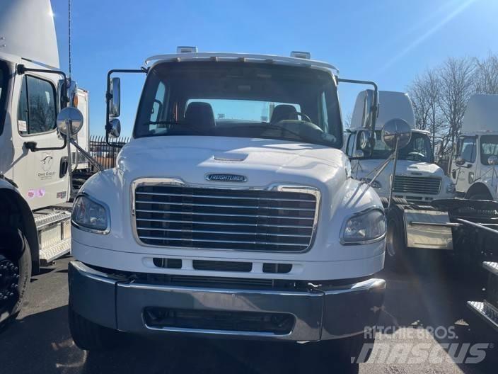 Freightliner M2 Tractor Units