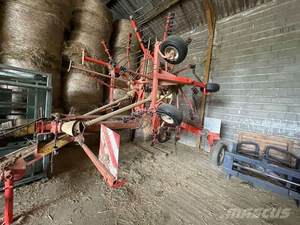Kuhn GA 6501 Swathers \ Windrowers