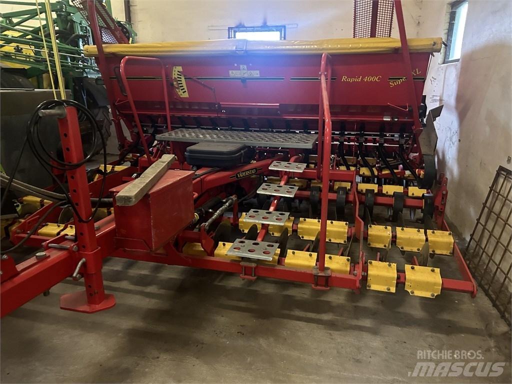 Väderstad Rapid400C Farm Drills