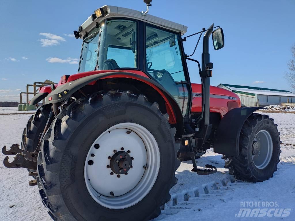  MasseyFergyson 8240 Tractors