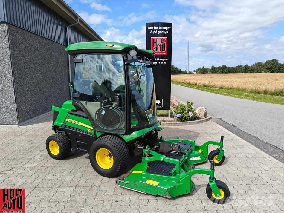 John Deere 1585 Riding mowers