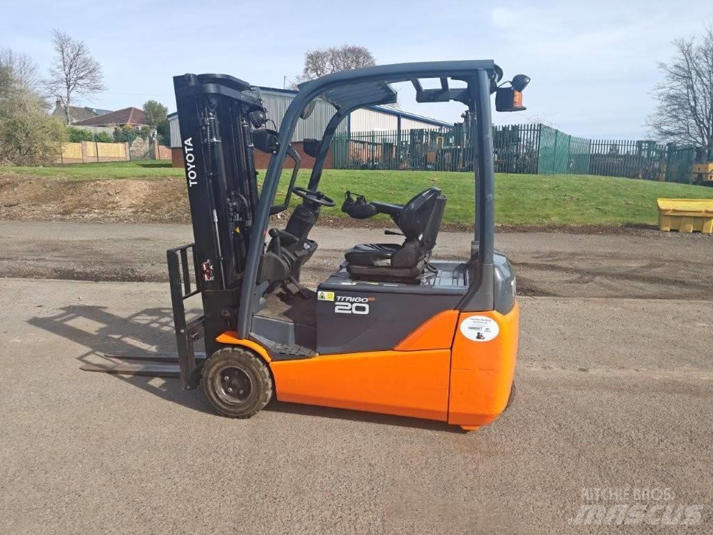 Toyota 8 FBET 20 Electric Forklifts