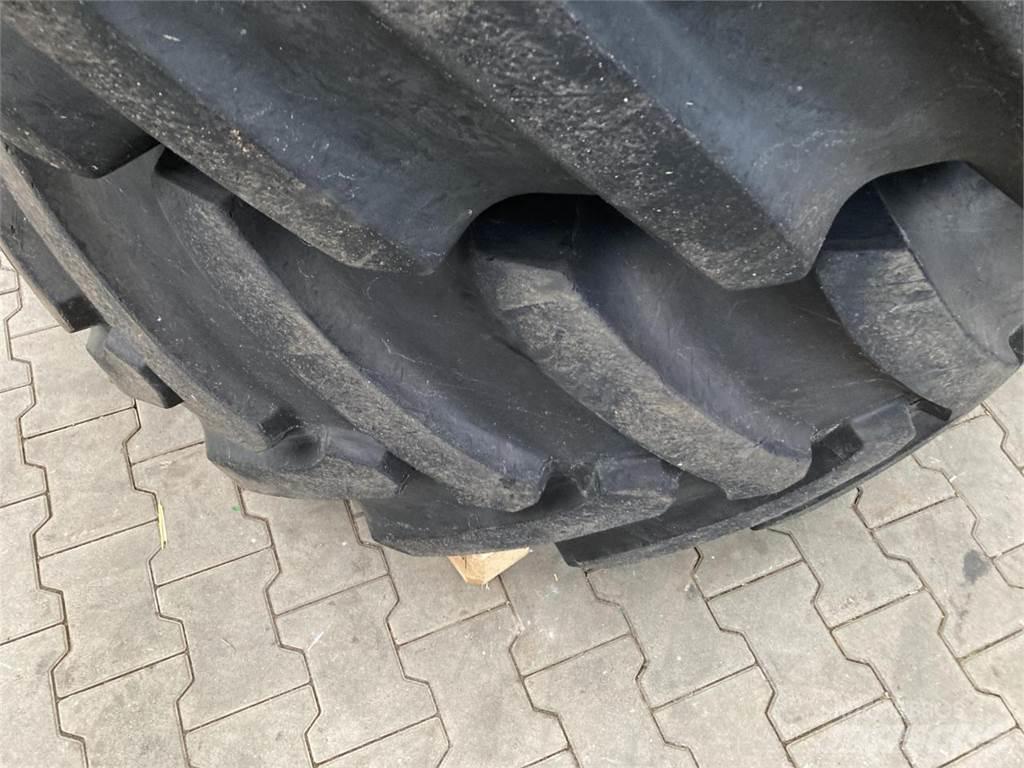 Starmaxx 600/70R30 Tires, wheels and rims