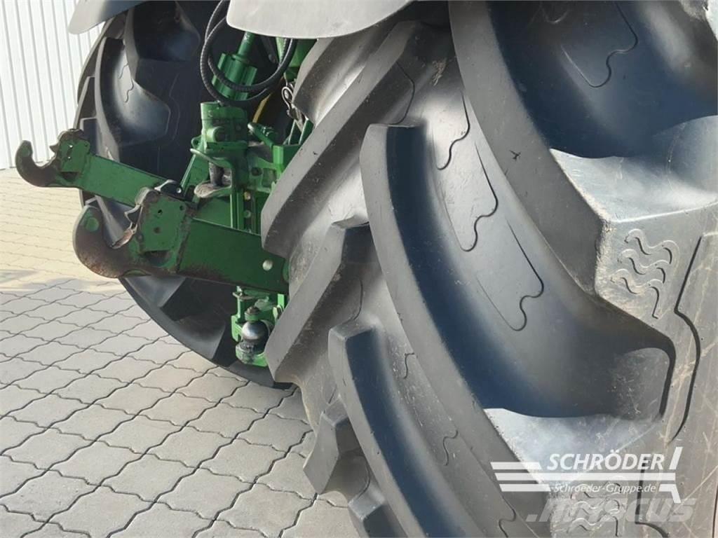 John Deere 6210 R Tractors