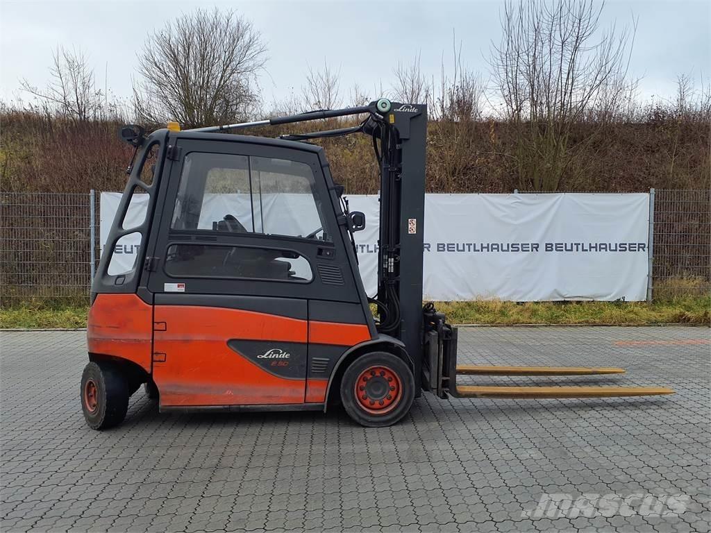 Linde E50HL Electric Forklifts