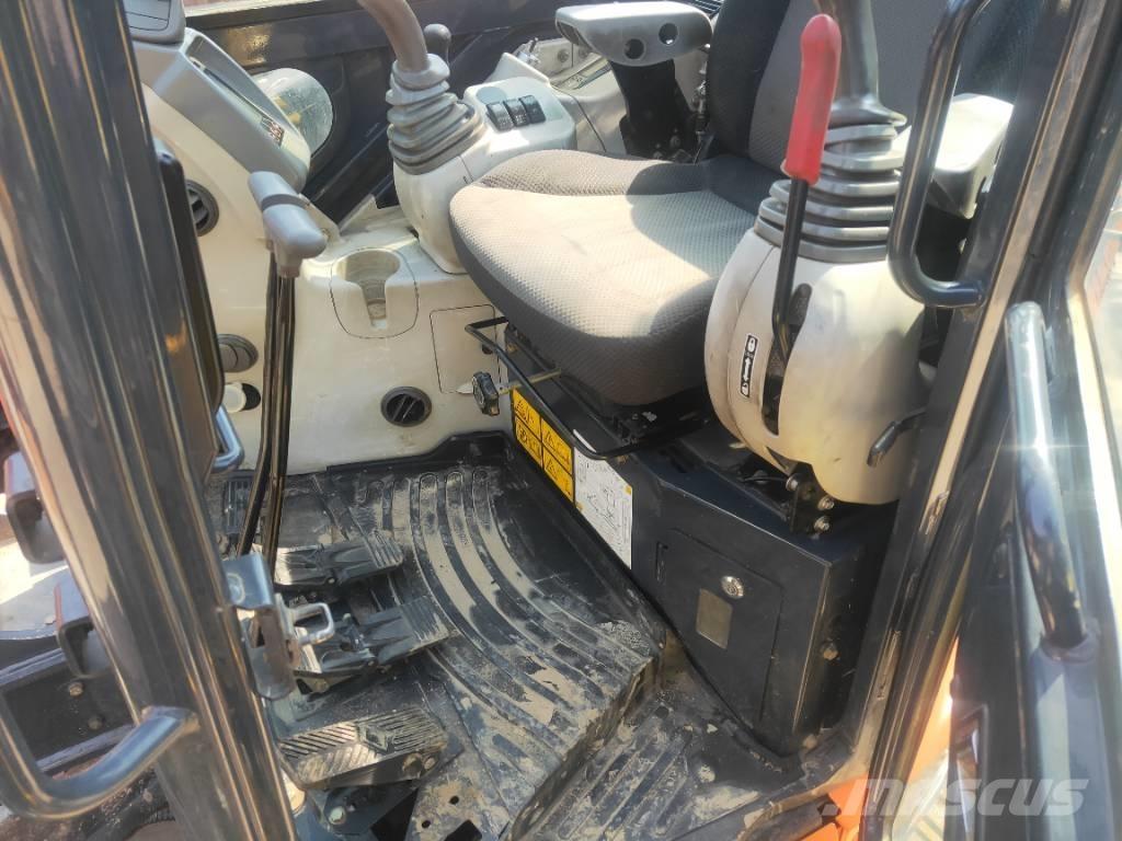 Hitachi ZX55USR-5A Mini Excavators <7t (Mini Diggers)