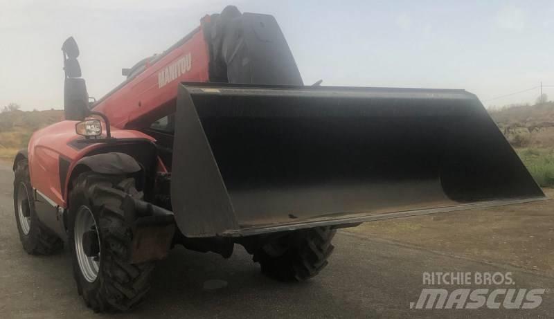 Manitou MT 1335 Telescopic Handlers