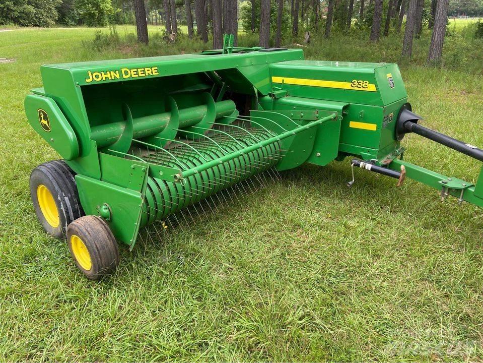 John Deere 338 Baler Square Balers