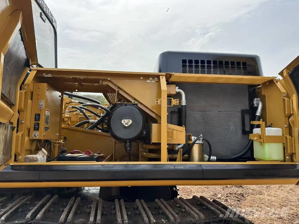 CAT 330 B Crawler Excavators