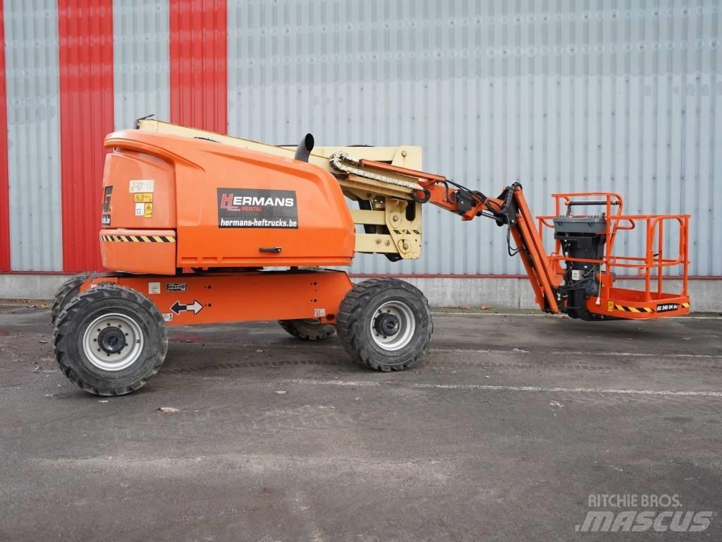 JLG 450 AJ Articulated boom lifts
