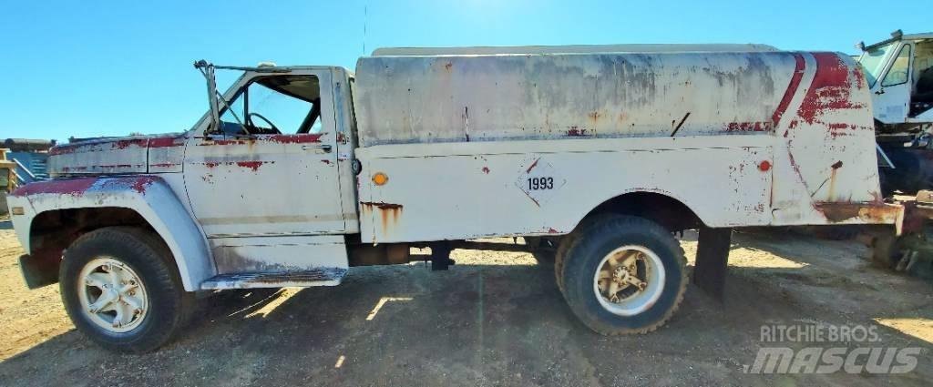 Ford F 600 Tank Trucks