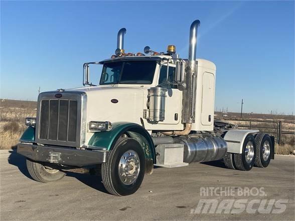 Peterbilt 367 Conventional Trucks / Tractor Trucks