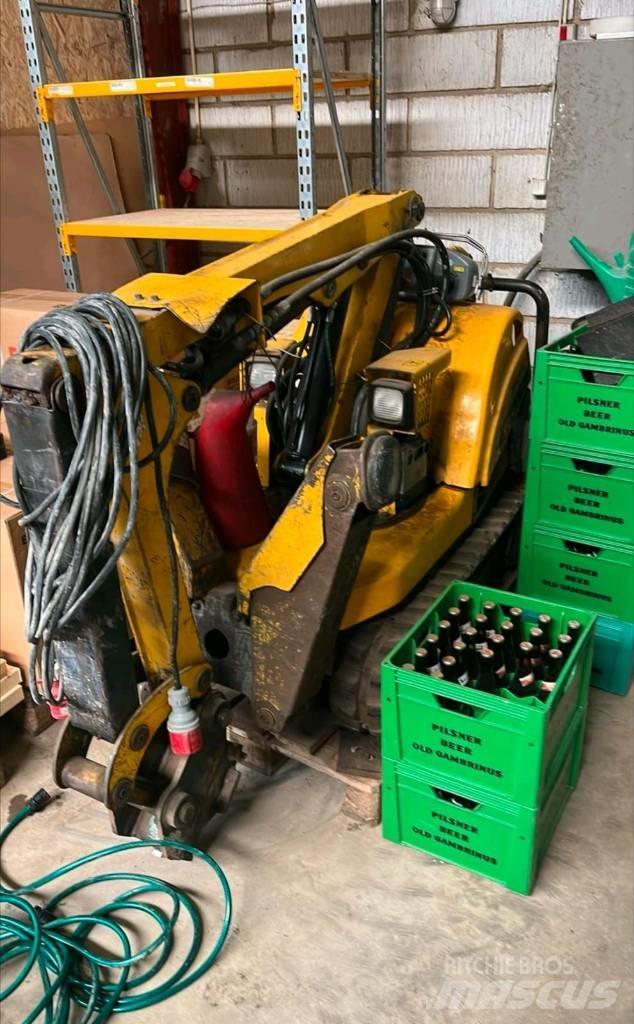 Brokk 90 Demolition