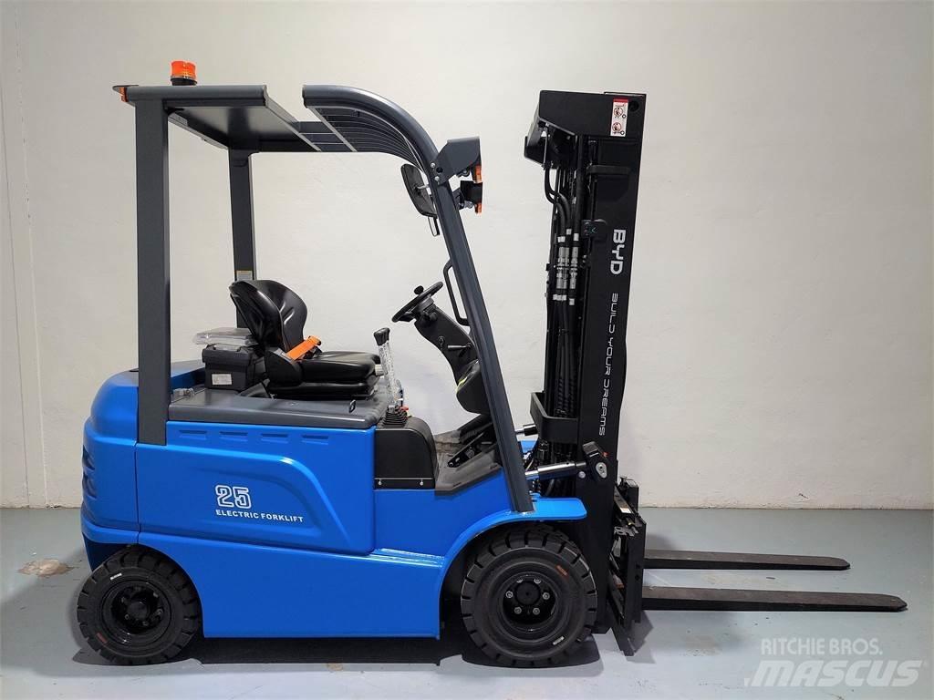  SEF25B Electric Forklifts