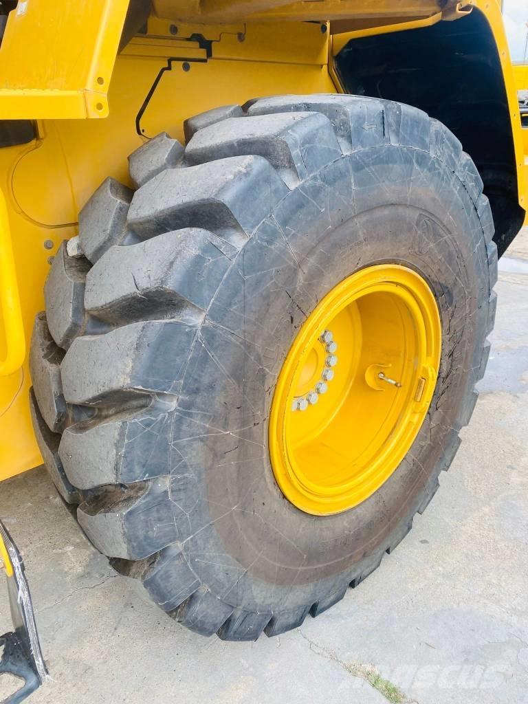 CAT 926m Wheel Loaders