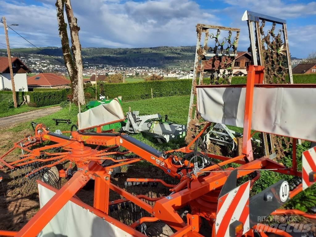 Kuhn GA6632 Swathers \ Windrowers