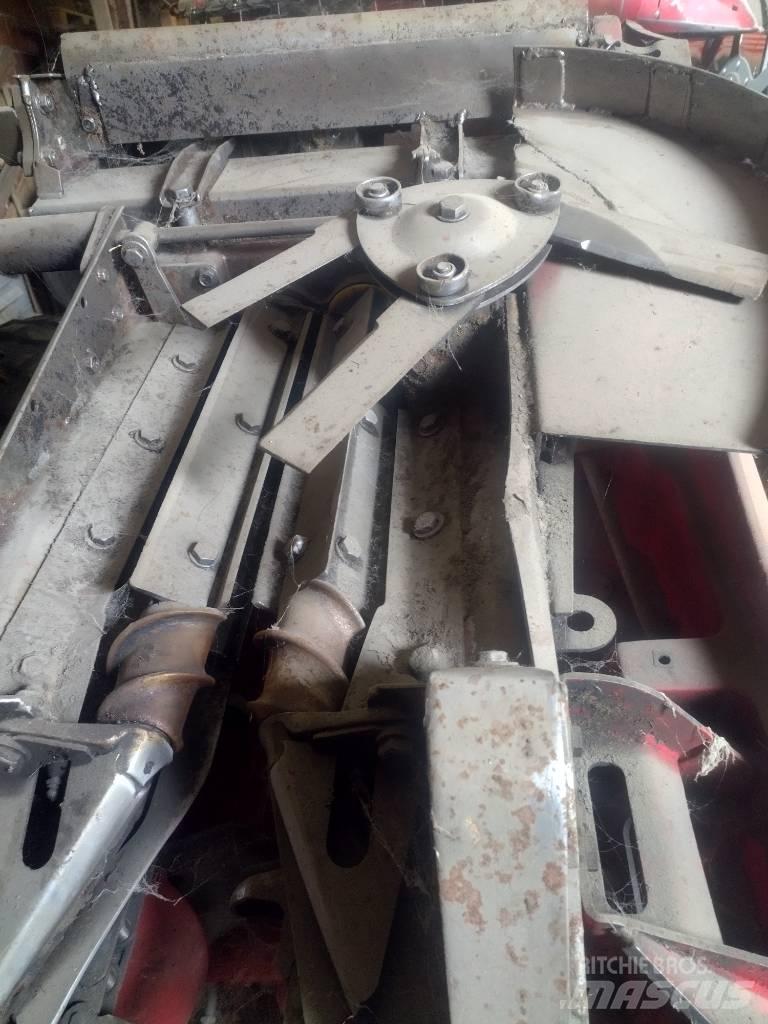 Capello Quasar R 6 Harvester Headers