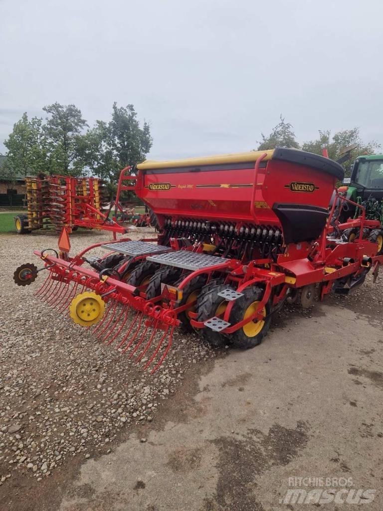 Väderstad Rapid300C Farm Drills