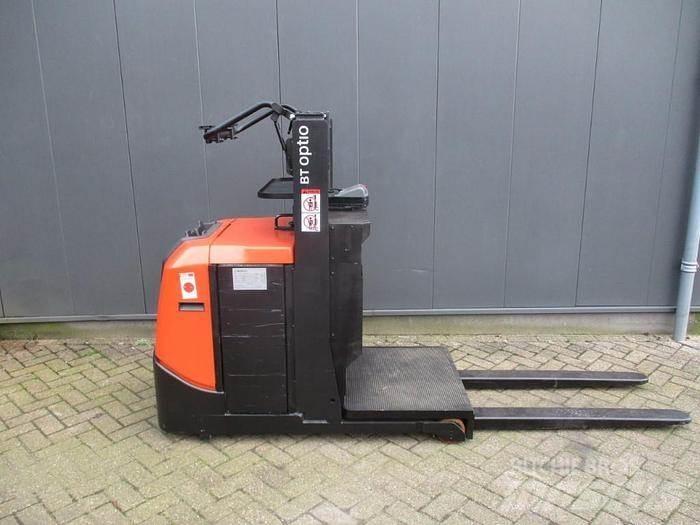 Toyota OSE 100W Low lift order picker