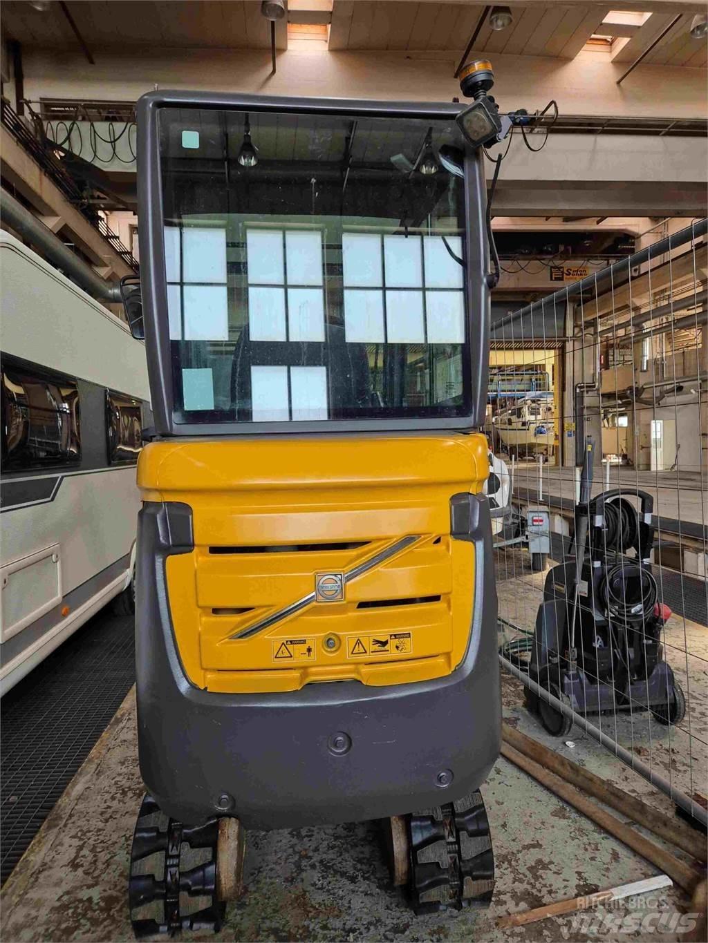 Volvo EC18C Mini Excavators <7t (Mini Diggers)