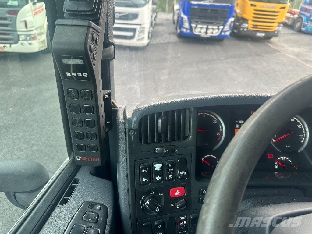 Scania G450 6x2*4 Hook lift trucks