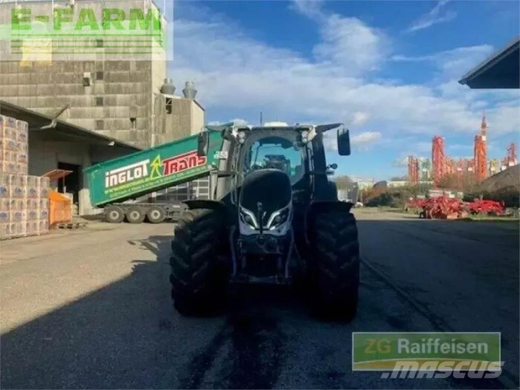 Valtra q265 Tractors