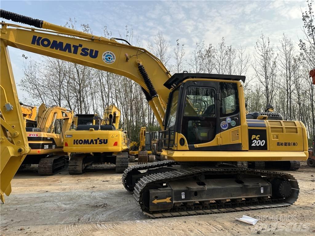 Komatsu PC200-8 Crawler Excavators