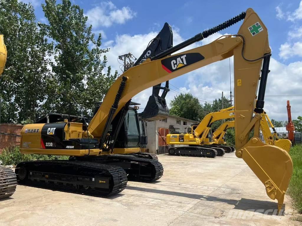 CAT cat323d Mini excavators  7t - 12t