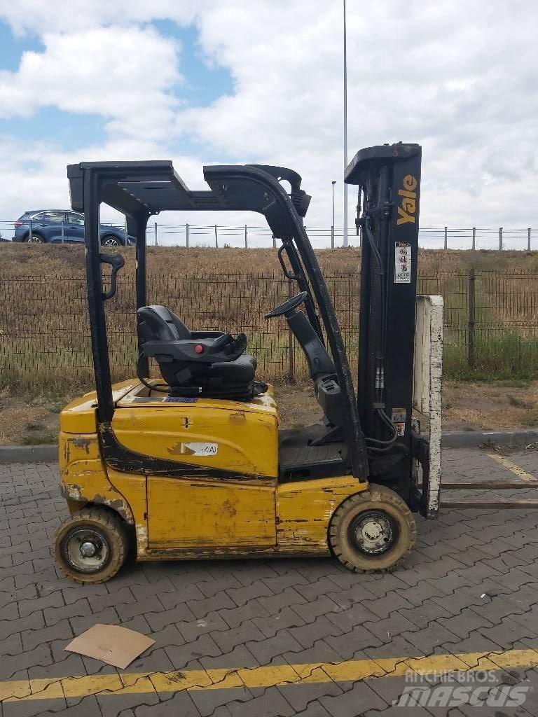 Yale ERP16VF Electric Forklifts