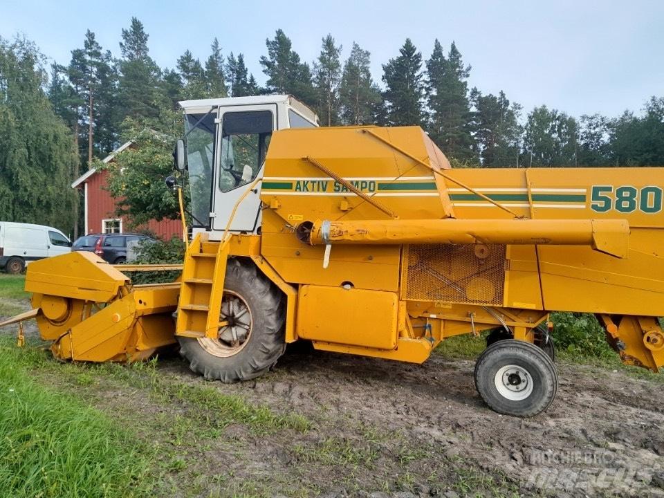 Sampo 580 Combine Harvesters