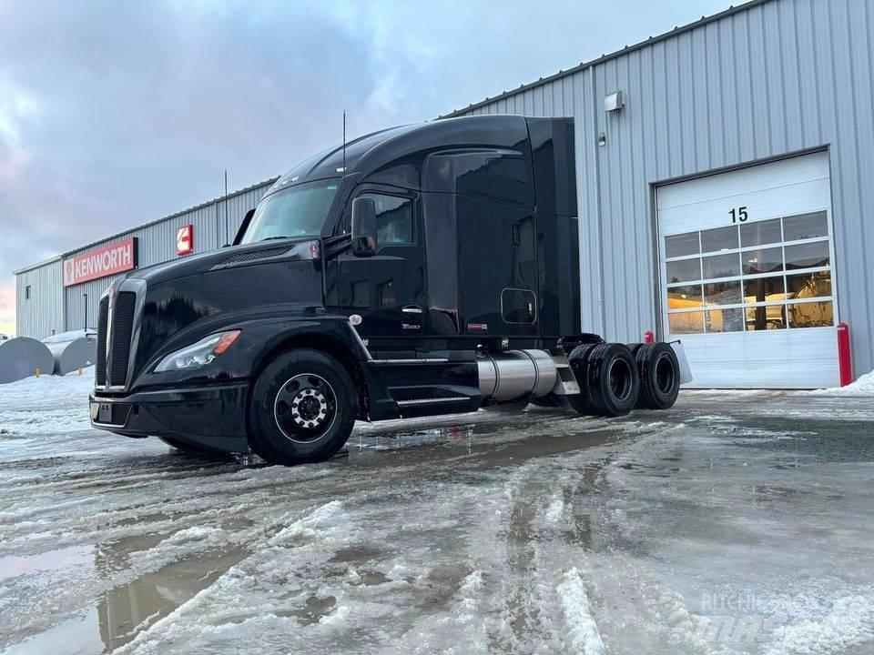 Kenworth T 680 Conventional Trucks / Tractor Trucks