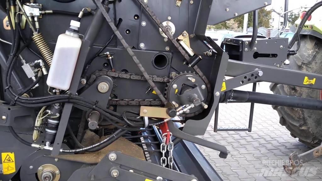 CLAAS Variant 380 Round Balers