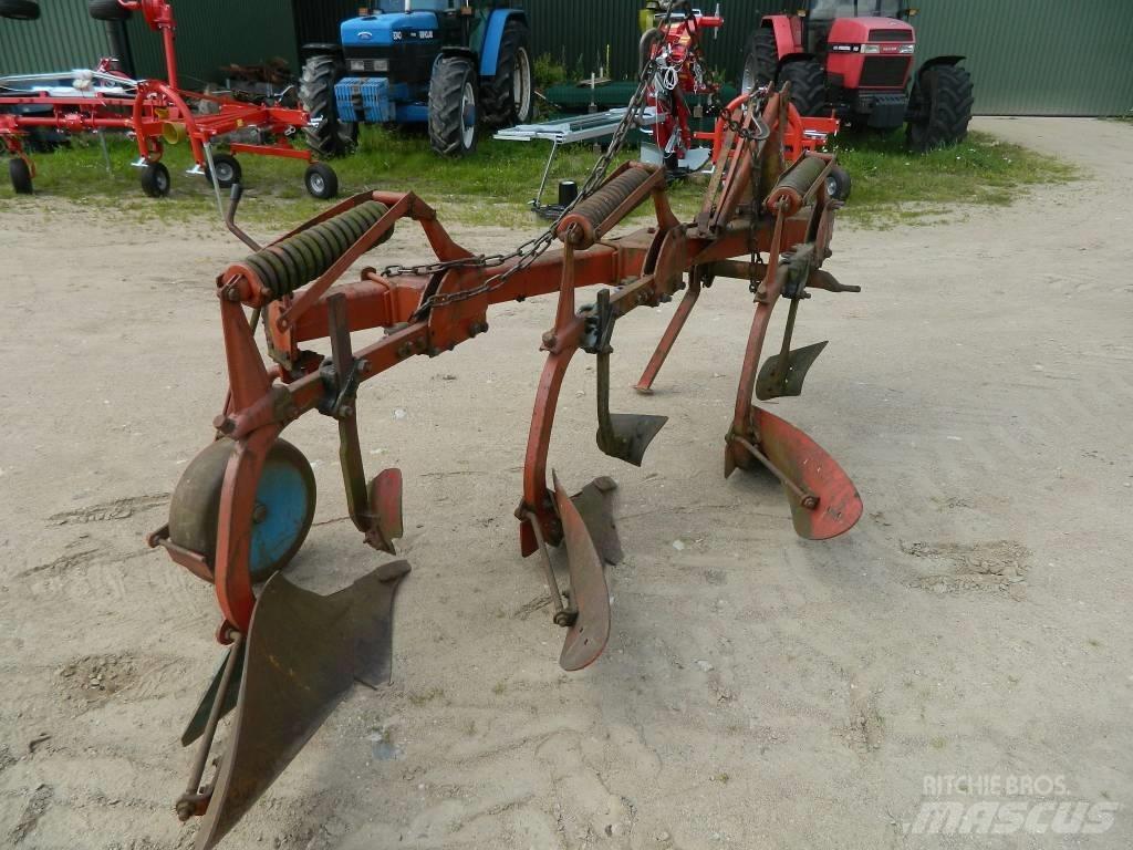 Fraugde 3 Plows