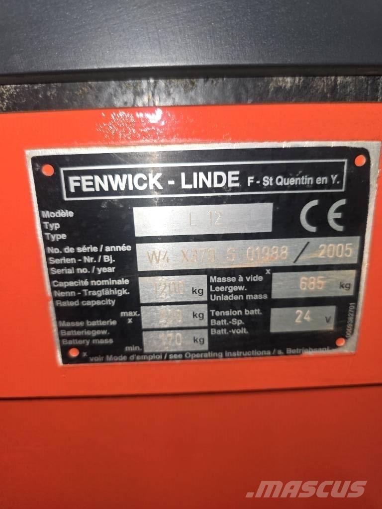 Linde L 12 Self Propelled Stackers