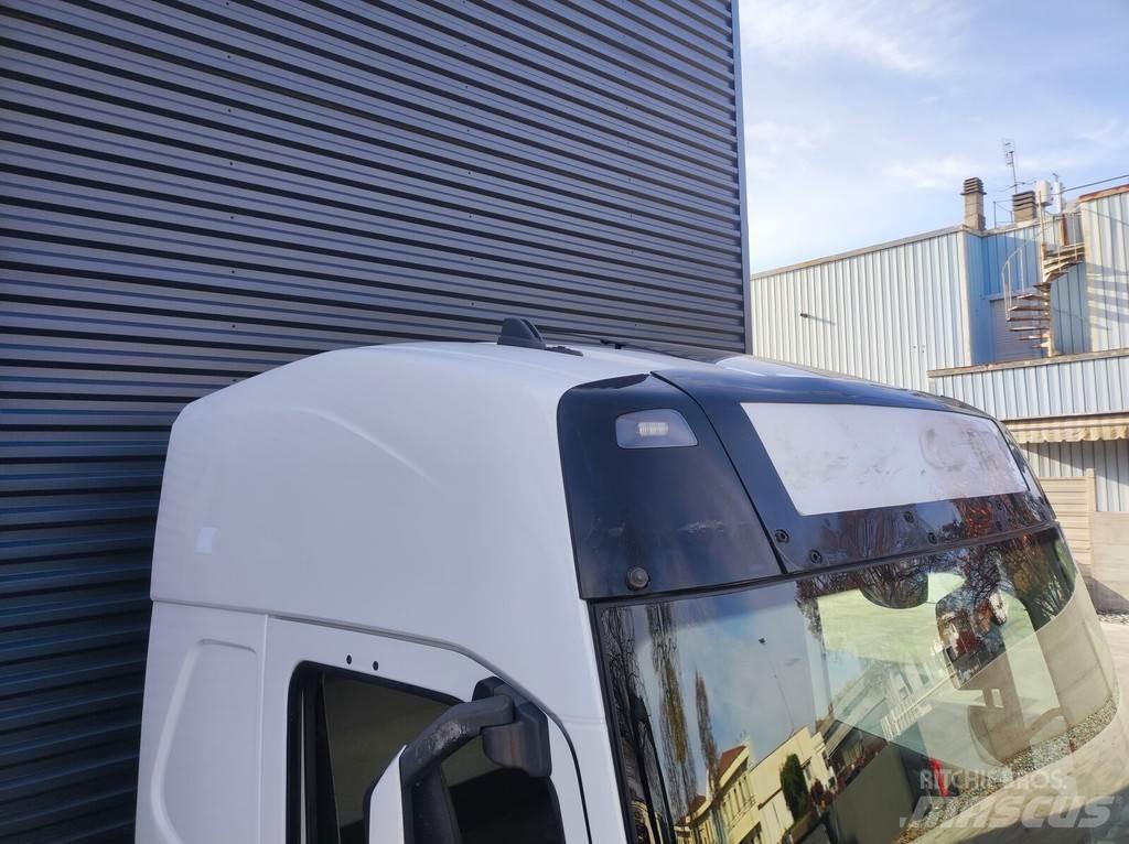 Volvo FH 4 - EURO 6 Cabins and interior