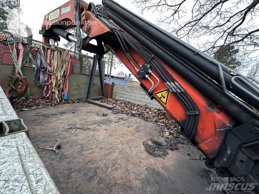 Volvo FL7 Crane trucks