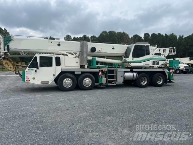 Link-Belt HTC-8690 Mobile and all terrain cranes