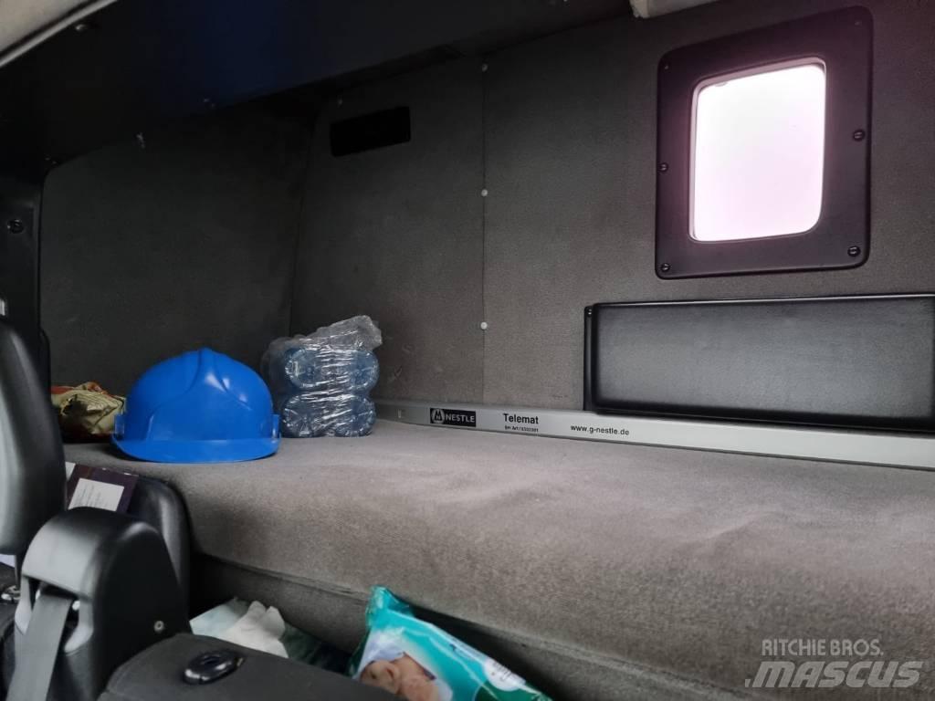 Iveco Daily 50 C 15 Winch trucks