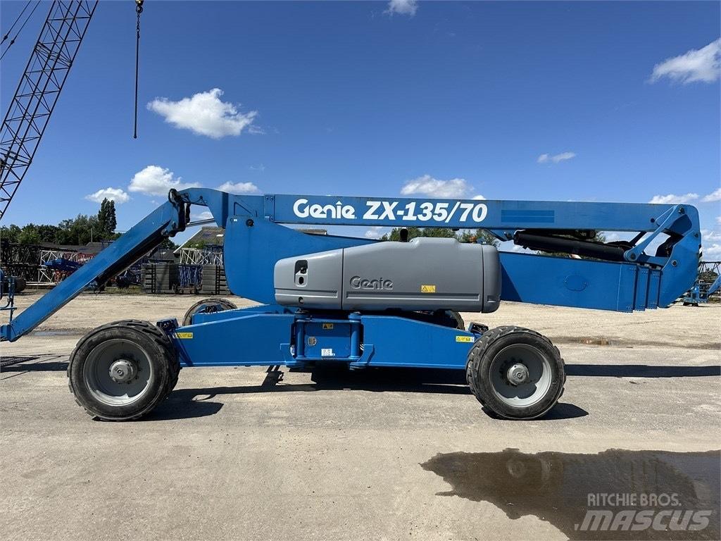 Genie ZX 135/70 Articulated boom lifts