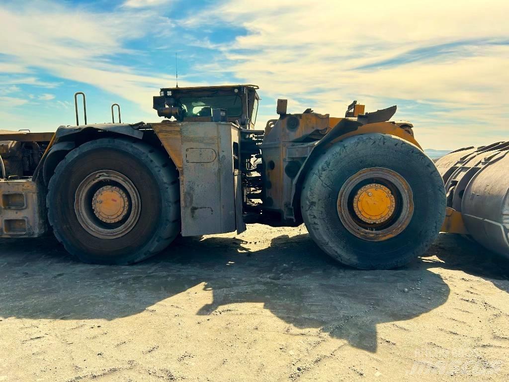 Elphinstone R2900G Mining Trucks and Haulers