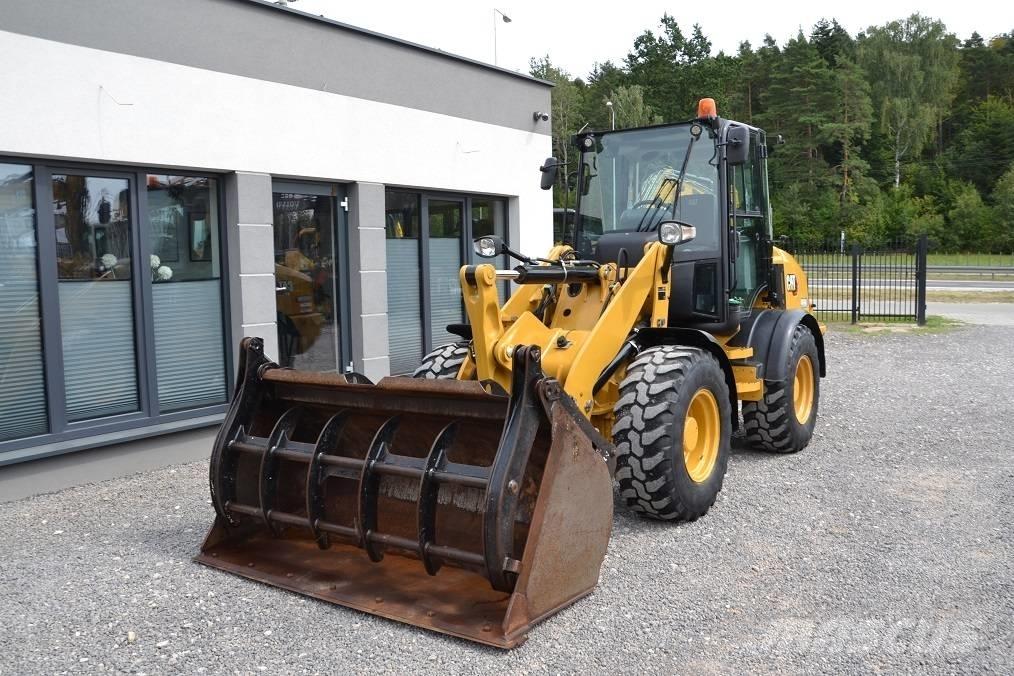 CAT 908 M Wheel Loaders