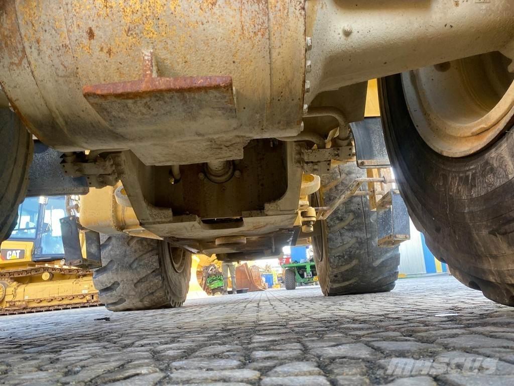 CAT 972G NVT Wheel Loaders
