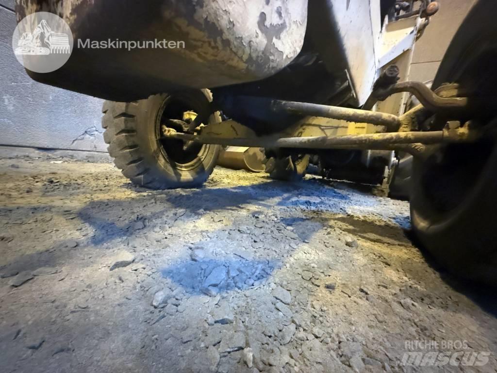 Volvo BM 620 Wheel Loaders