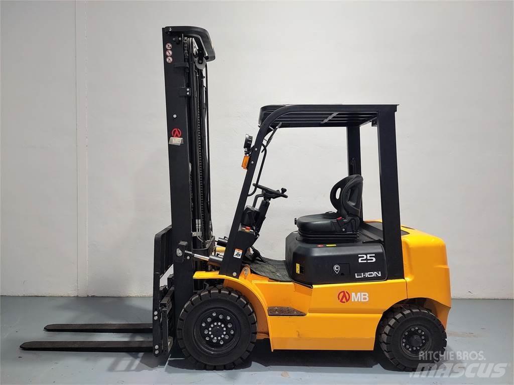  EFL252 Litio Electric Forklifts