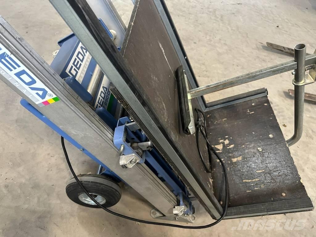 Geda Comfort 250 Hoists and Material Elevators
