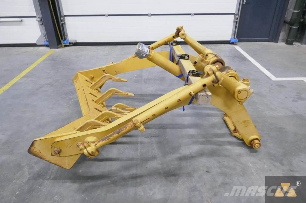 CAT 140H Scarifier Other