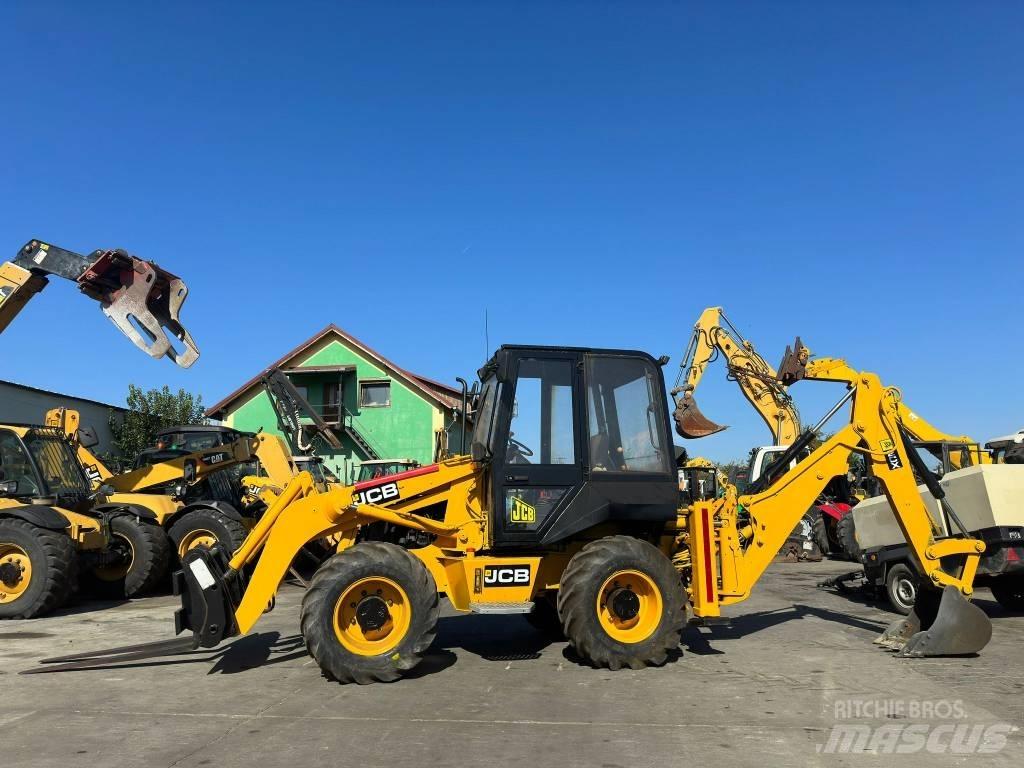 JCB 2 CX Backhoe Loaders