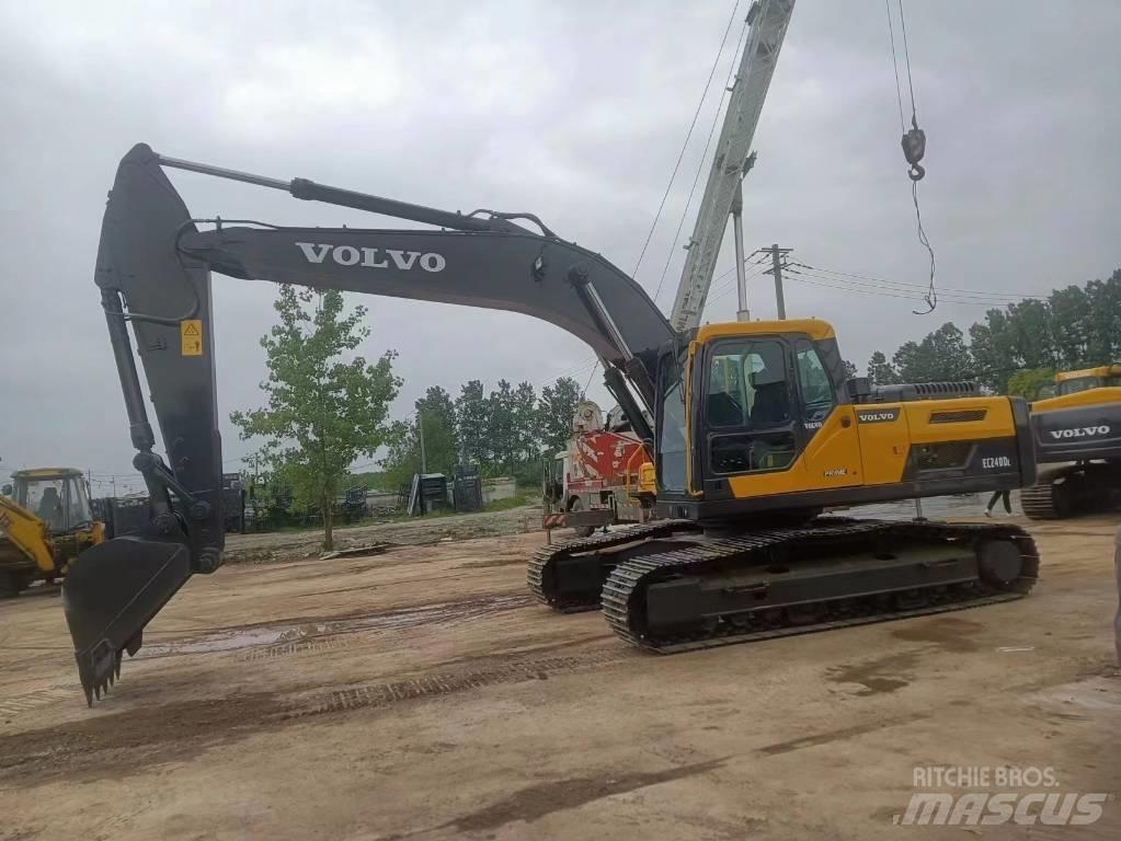 Volvo EC 240 DL Crawler Excavators