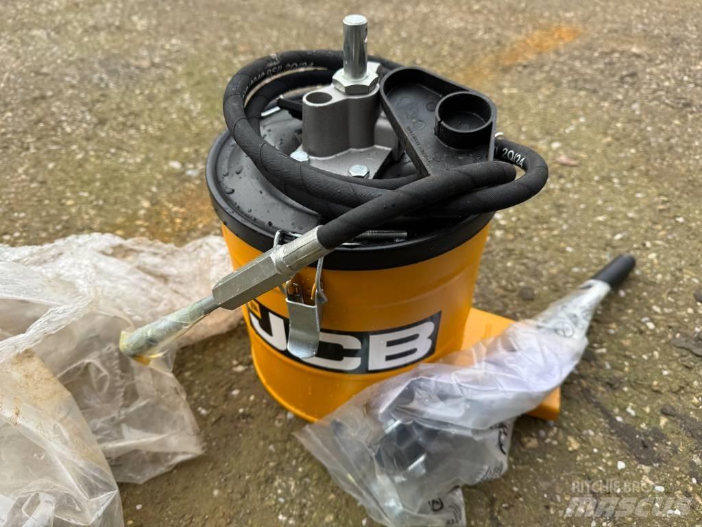 JCB 3CX 4X4 ( UNUSED ) Backhoe Loaders